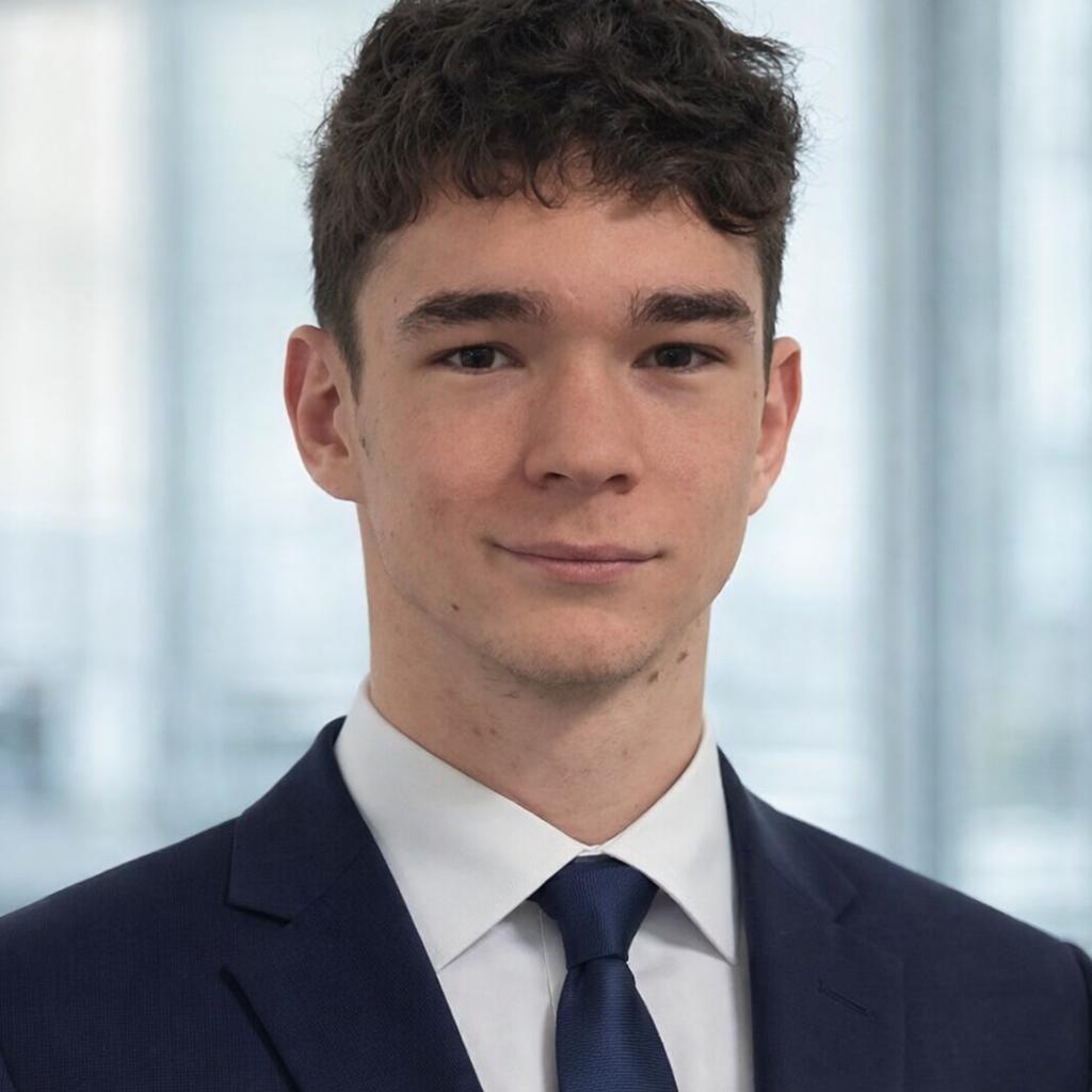 Gion Samuel Hobi, Gründer der Adminito GmbH